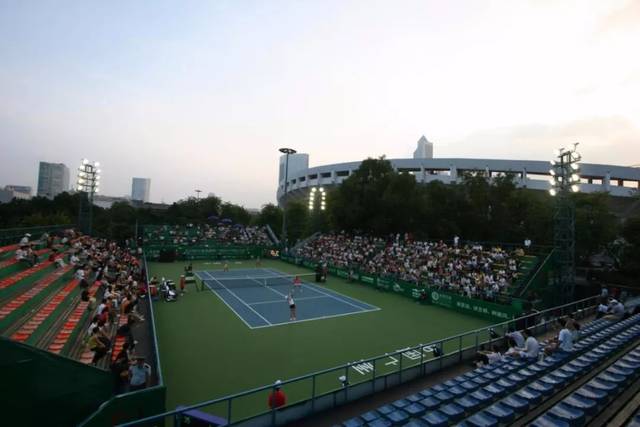 通过深入理 通过深入理